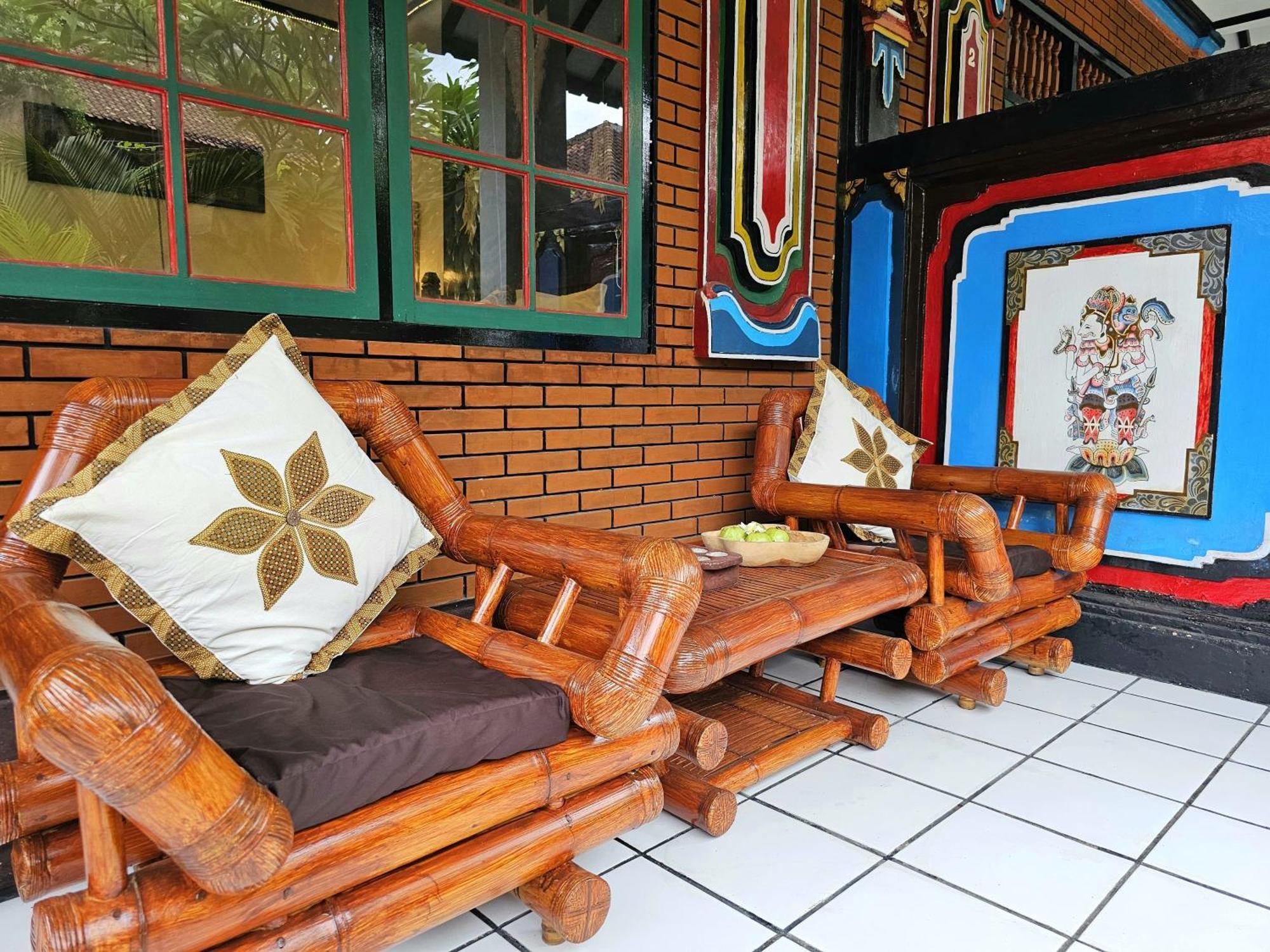 Binaria Museum Hotel Lovina Zewnętrze zdjęcie