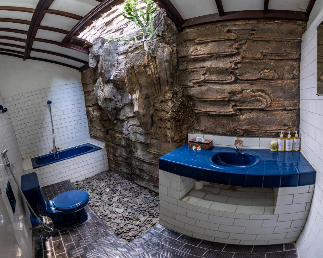Binaria Museum Hotel Lovina Zewnętrze zdjęcie